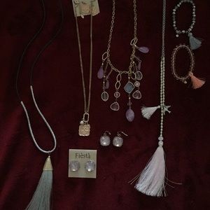 Lot of 8 costume jewelry